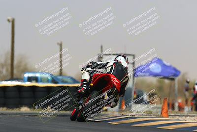 media/Apr-09-2022-SoCal Trackdays (Sat) [[c9e19a26ab]]/Turn 16 (2pm)/